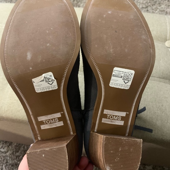 Toms charcoal gray Lunata ankle booties - Picture 5 of 5